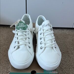 Blowfish White Eco-Friendly Sneakers